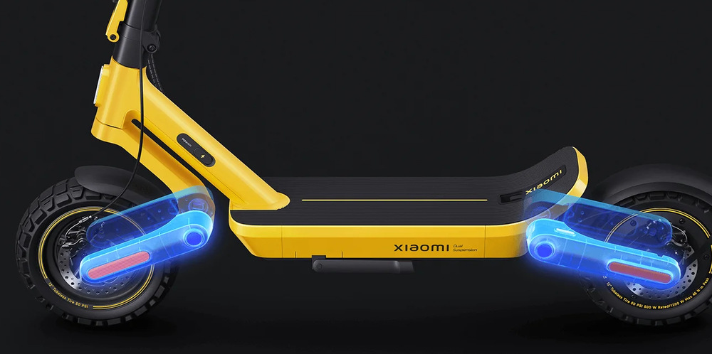 Xiaomi Electric Scooter 6 Ultra je vybavený aj dvojramenným odpružením
