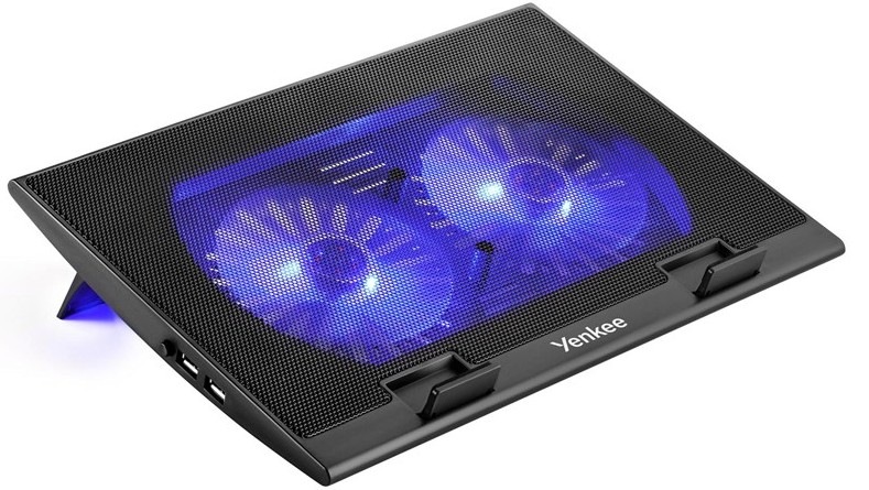 Chladiaca podložka pre NTB YENKEE Blue Lighting v čiernom dizajne