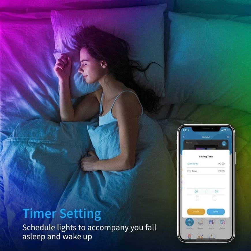 Žena spiaca v miestnosti nasvietenej pomocou LED pásika Govee RGB LED strip Light Smart s časovačom
