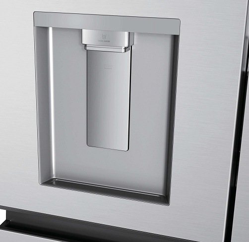 dávkovač vody na dverách chladničky Haier HFR59F18CWMM