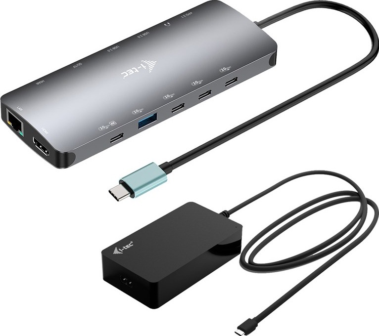 Strieborná dokovacia stanica i-tec s USB-C káblom a čiernou 140W nabíjačkou.