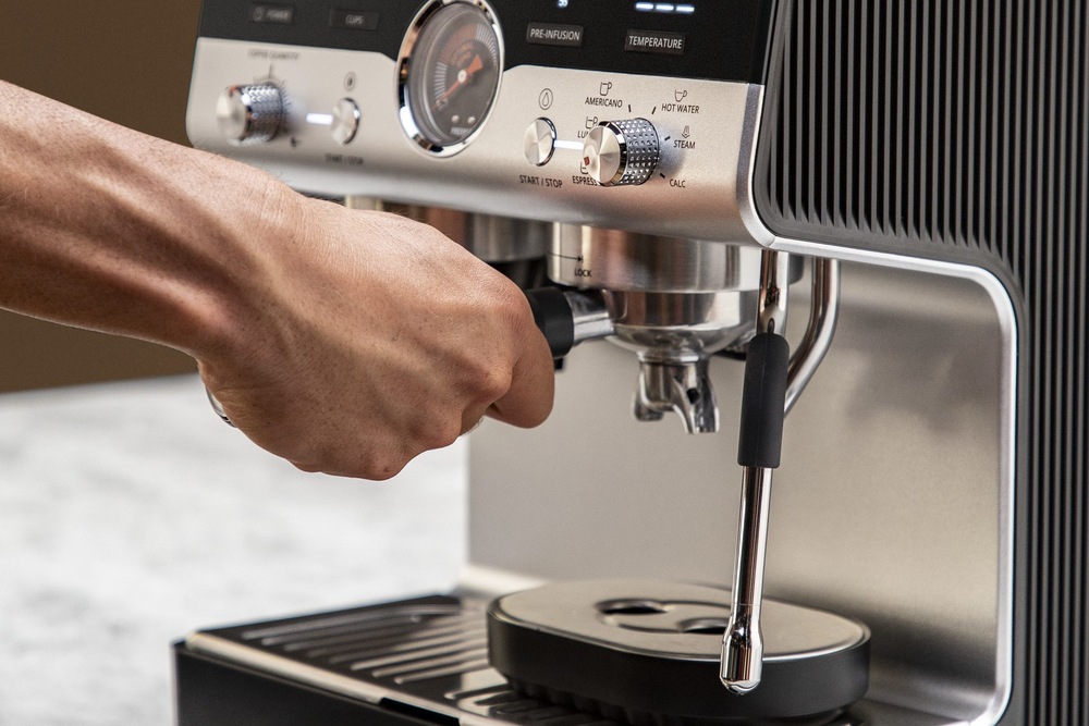 Pákový kávovar Krups XP801T10 Precision nerez Pákový kávovar Krups XP801T10 Precision nerez