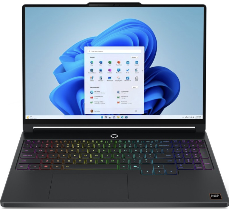 Čierny herný notebook Lenovo Legion 5 15AHP11 s 15,3" OLED displejom a Windows 11 Home