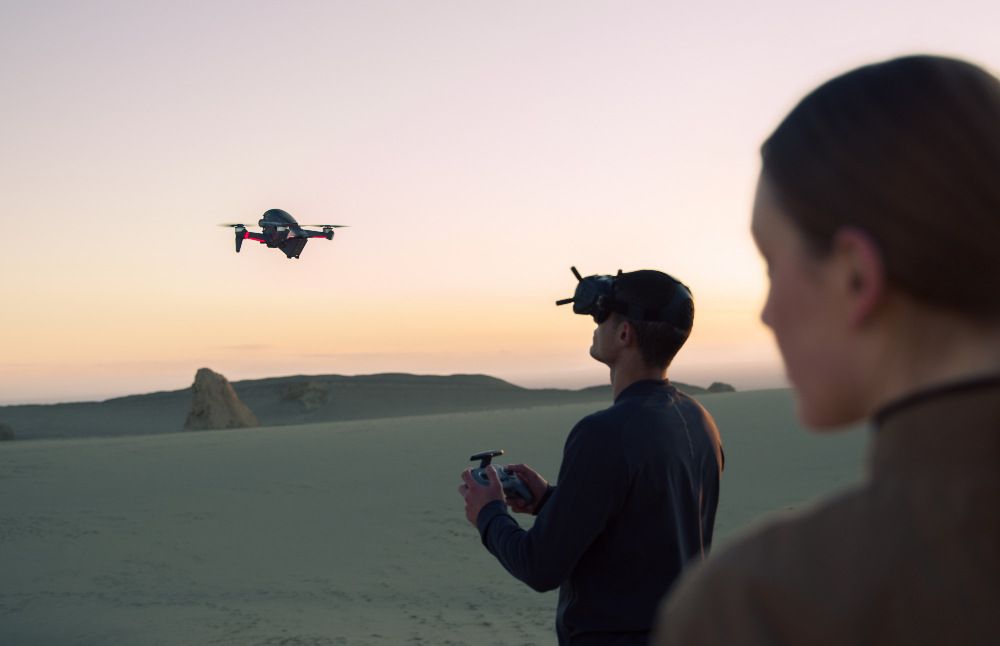 Dron DJI FPV Combo sivý