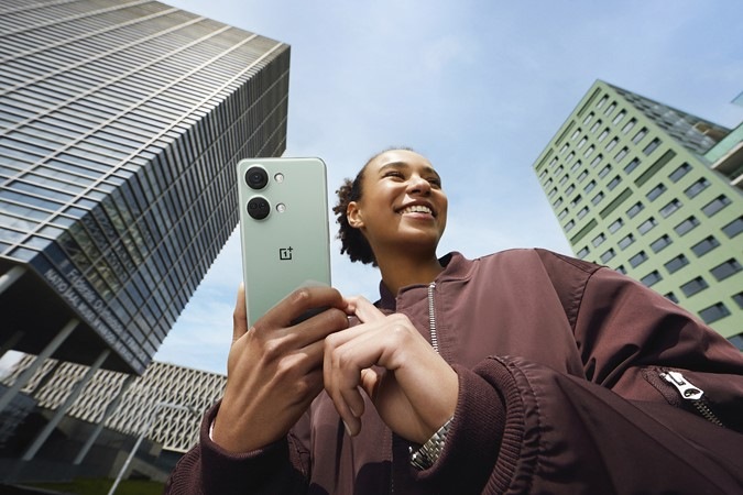 Mobilný telefón OnePlus Nord 3 5G 8 GB / 128 GB sivý Mobilný telefón OnePlus Nord 3 5G 8 GB / 128 GB sivý