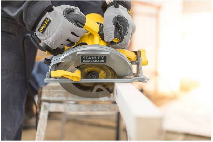 Okružná píla Stanley FatMax FME301-QS 1 650 W Stanley FatMax FME301-QS 1 650 W