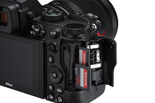 Digitálny fotoaparát Nikon Z5 + 24-50 VR KIT čierny Digitálny fotoaparát Nikon Z5 + 24-50 VR KIT čierny