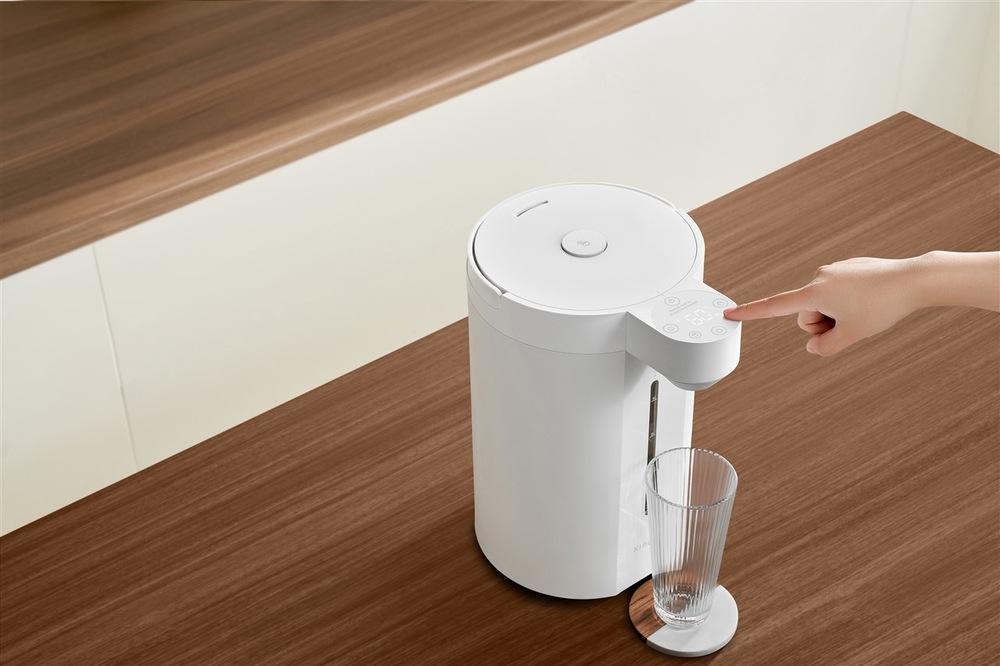 Ohrievač vody Xiaomi MEK01-EU biely Xiaomi Smart Electric Hot Water Dispenser 5L