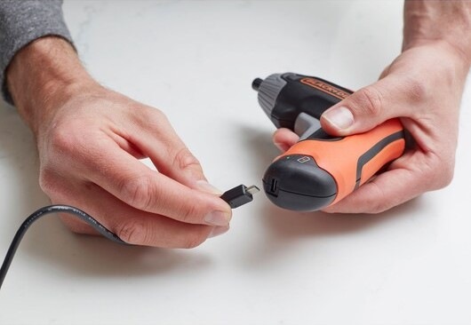 Aku skrutkovač Black-Decker BCF611CK-QW (s batériou) Aku skrutkovač Black-Decker BCF611CK-QW (s batériou)