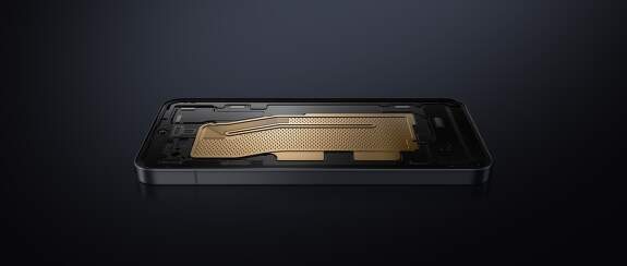 Mobilný telefón Xiaomi 15 5G 12 GB / 512 GB biely