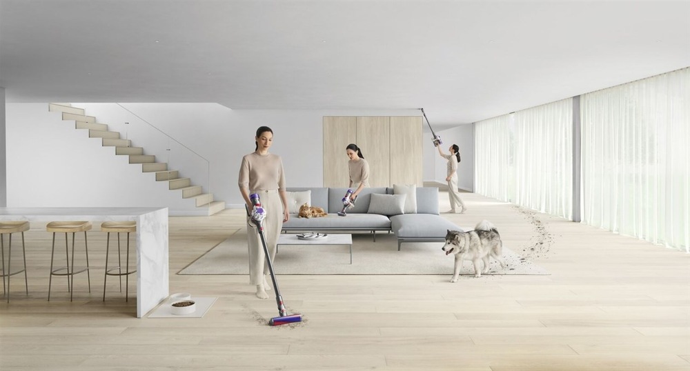 Tyčový vysávač Dyson V15 Detect Fluffy strieborný Tyčový vysávač Dyson V15 Detect Fluffy strieborný