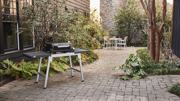 Gril záhradný plynový Weber SLATE GP Premium 43 cm čierny Gril záhradný plynový Weber SLATE GP Premium 43 cm čierny