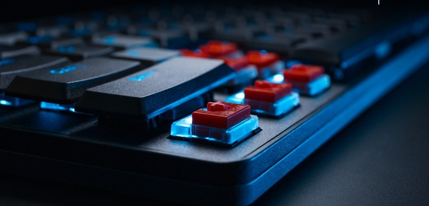 Klávesnica Logitech G515 Rapid TKL, CZ/SK čierna farba Klávesnica Logitech G515 Rapid TKL, CZ/SK čierna farba