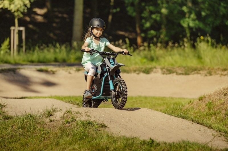 Elektrická motorka LAMAX eJumper DB50
