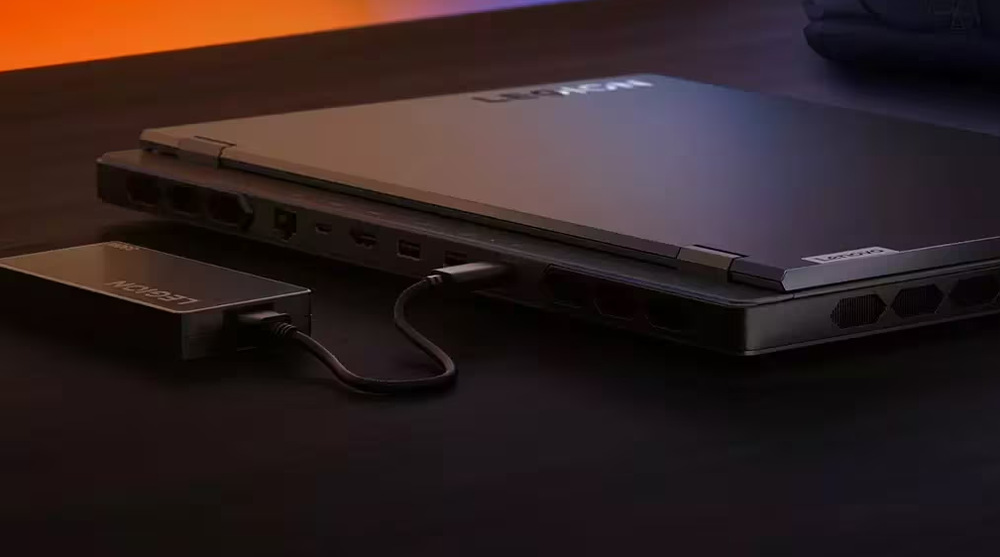 Notebook Lenovo Legion Pro 7 16AFR10H + Game Pass predplatné na 3 mesiace čierny Notebook Lenovo Legion Pro 7 16AFR10H + Game Pass predplatné na 3 mesiace čierny