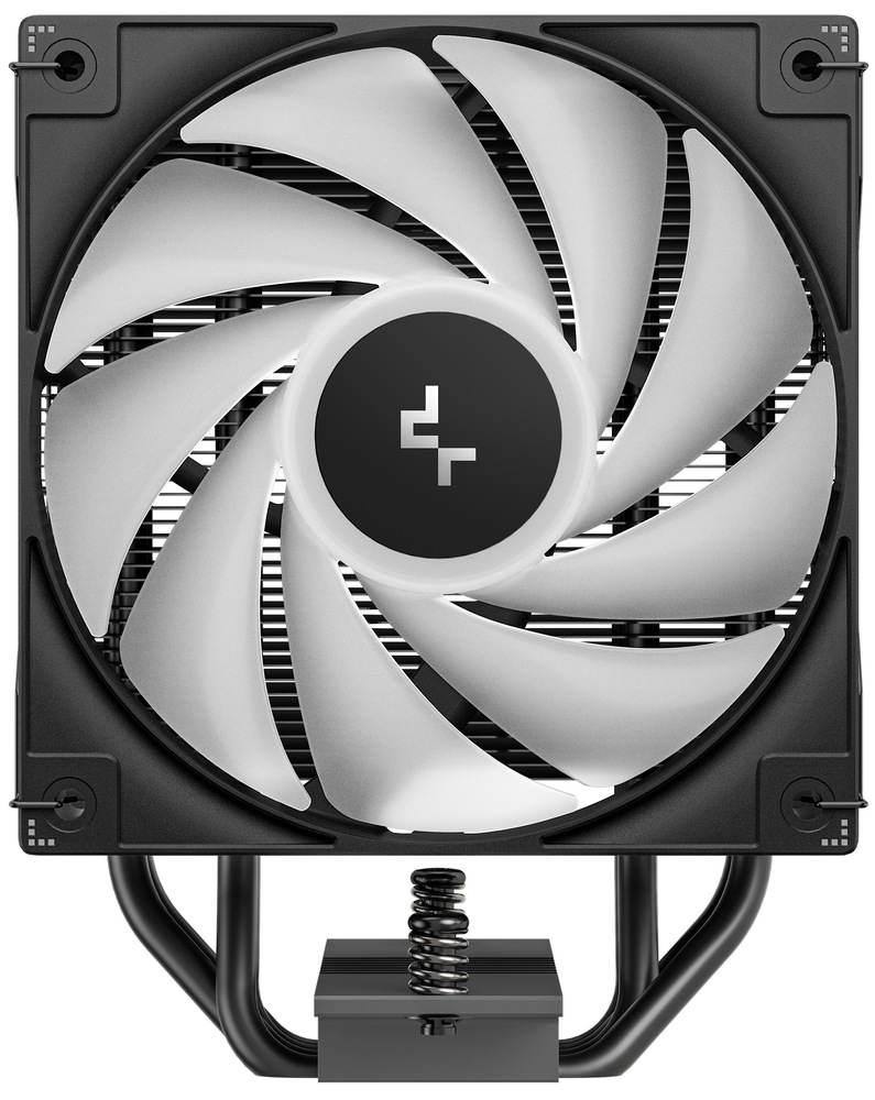 Čelné foto ventilátora. Detailný pohľad na tvar lopatiek, za nimi presvitá rebrovanie chladiča.