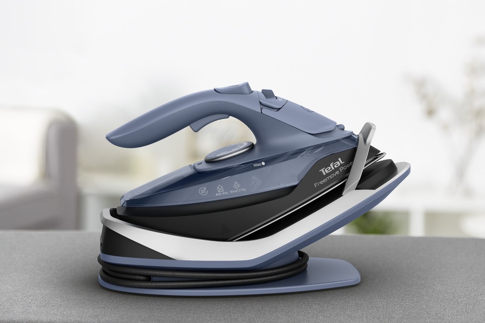 Naparovacia žehlička Tefal FV6675E0 Freemove Power