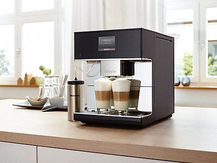 Automatický kávovar Miele CM 6360 čierny