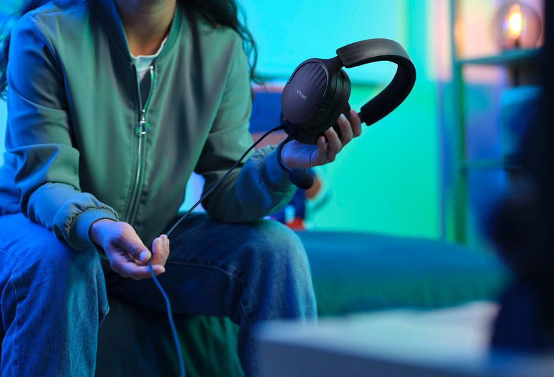 Headset Trust GXT 490 FAYZO, USB čierny