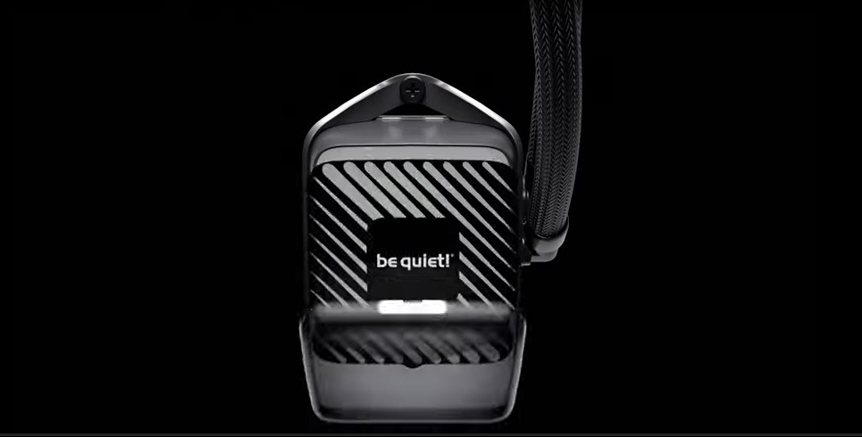 Výkonné čerpadlo sa stará o zníženie vibrácií a zaisťuje tichú a nerušenú prevádzku chladiča be quiet! Pure Loop 3 LX 240″ width=