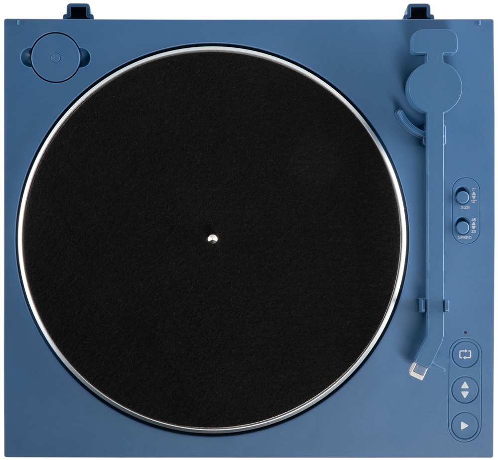 Gramofón Victrola VPT-800 Automatic modrý Gramofón Victrola VPT-800 zhora s vinylovou doskou