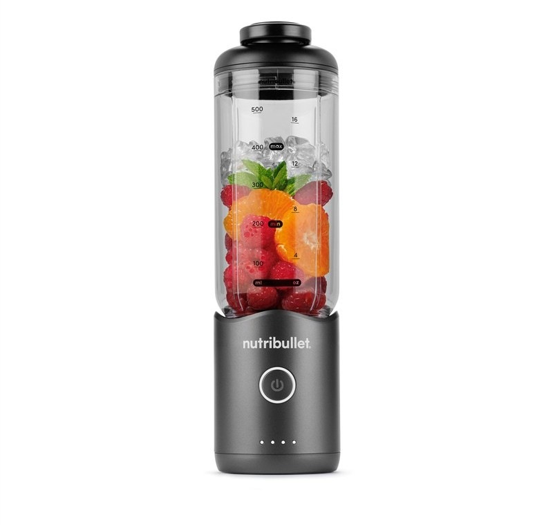 Celkový pohľad na stolný mixér Nutribullet Flex NBP013GM