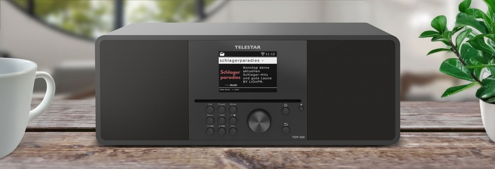 Internetový rádioprijímač s DAB+ Telestar TOP 300 čierny Ovládanie je možné pomocou diaľkového ovládača, ktorý je súčasťou balenia, alebo cez aplikáciu Soundmate.