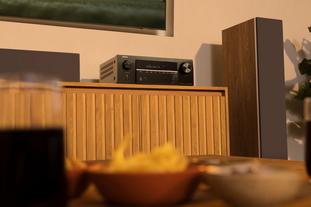 AV Receiver Denon AVR-X2900H DAB čierny AV receiver Denon AVR-X2900H DAB ako súčasť domáceho kina