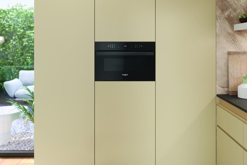 MMikrovlnná rúra Whirlpool AMW 6440 FB, vstavaná, spojenie mikrovlnky a grilu