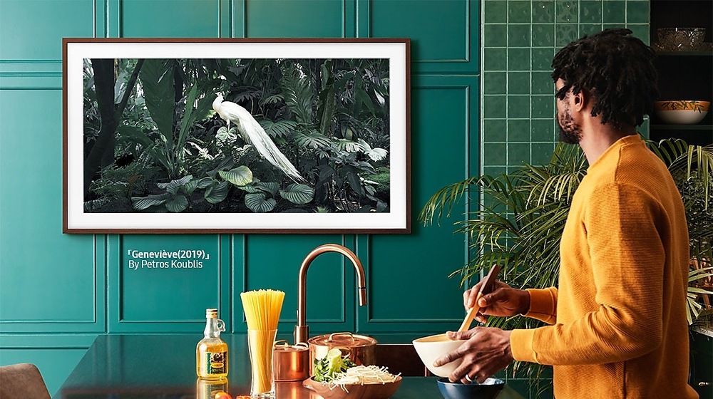 Výmenný rámček Samsung pre Frame TV s uhlopriečkou 65" (2021), Rovný design biely Výmenný rámček Samsung pre Frame TV s uhlopriečkou 65" (2021), Rovný design biely