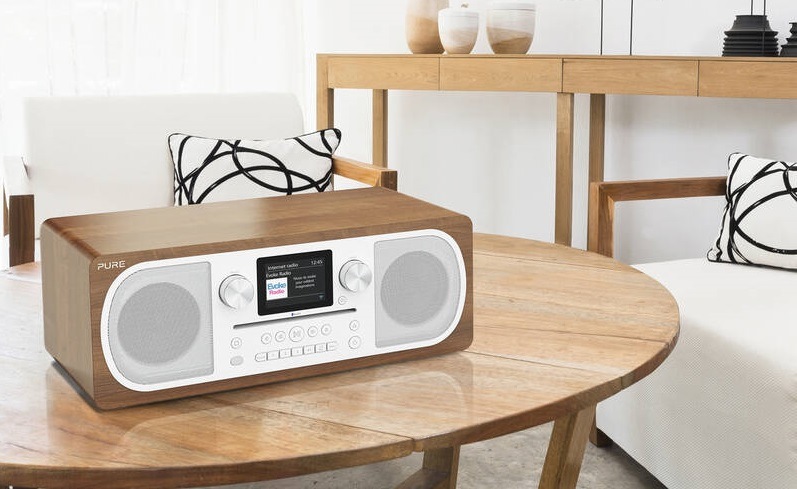 Internetový rádioprijímač s DAB+ Pure Evoke C-F6 drevený Internetový rádioprijímač s DAB+ Pure Evoke C-F6 drevený