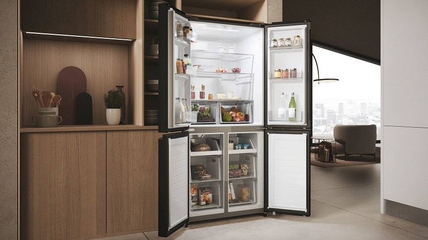 Americká chladnička Haier HCR3818ENPT čierna Americká chladnička Haier HCR3818ENPT čierna