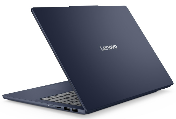 Zadná strana modrého notebooku Lenovo IdeaPad Slim 5 s logom a bočnými portami