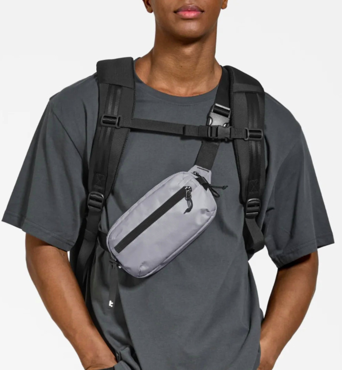 Taška cez rameno tomtoc Aviator - T33 Chest Bag M sivá Taška cez rameno tomtoc Aviator - T33 Chest Bag M - šedá