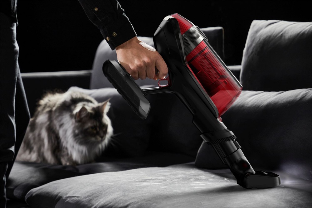 Tyčový vysávač Rowenta RH98A9WO X-Force Flex 12.60 Auto Animal Care 3v1, 150 AW červený Tyčový vysávač Rowenta RH98A9WO X-Force Flex 12.60 Auto Animal Care 3v1, 150 AW červený