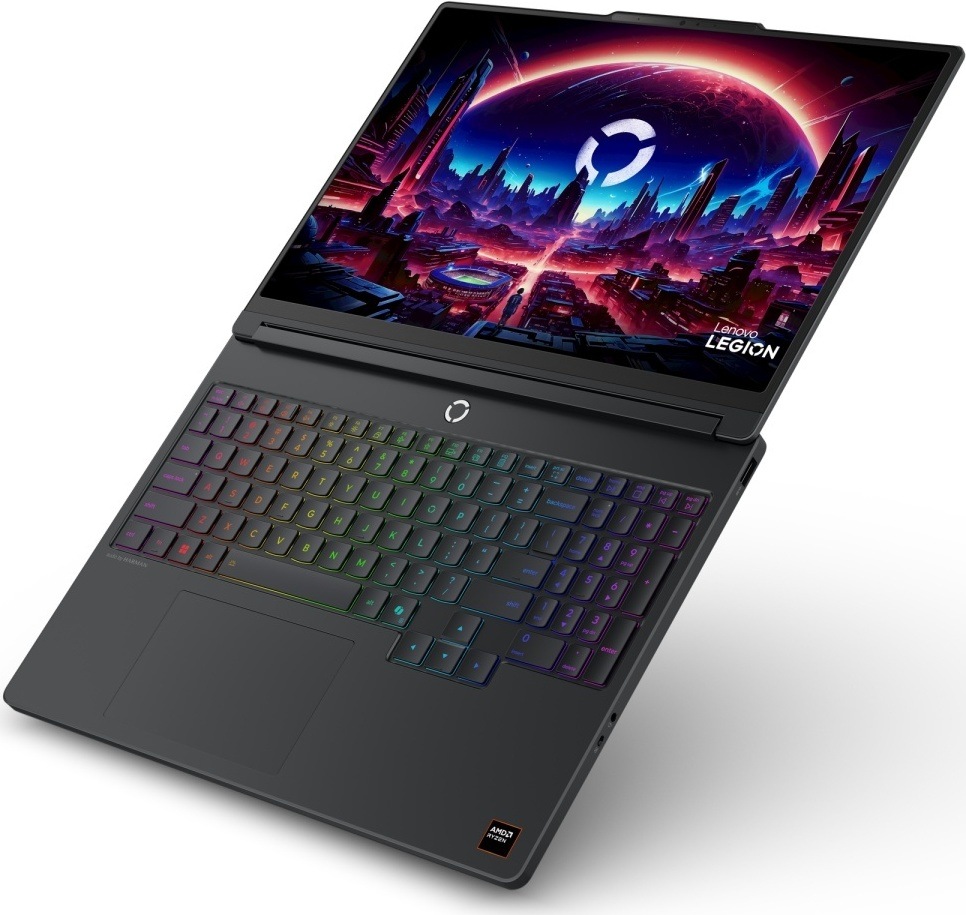 Notebook Lenovo Legion 5 15AHP11 + Game Pass predplatné na 3 mesiace čierny Naplno otvorený laptop Lenovo Legion 5 s vynikajúcim displejom
