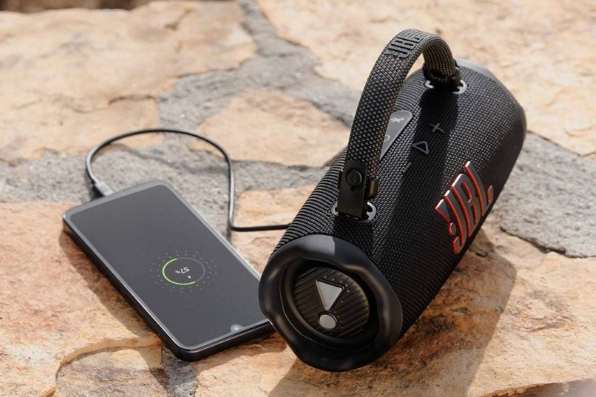 Prenosný reproduktor JBL Charge 6 čierny JBL Charge 6 je možné využiť aj ako powerbanku