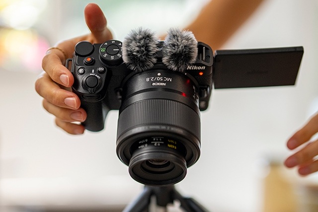 Digitálny fotoaparát Nikon Z 30 + 16-50 VR Vlogger kit čierny Nikon Z 30, černá