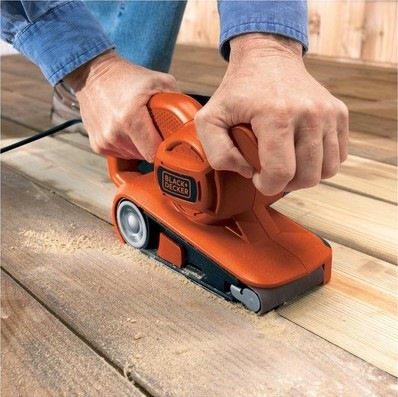 Pásová brúska Black-Decker KA86