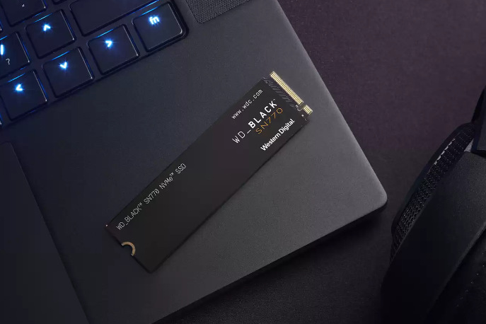 SSD SANDISK WD_Black SN770 250GB NVMe powered by SANDISK SSD SANDISK WD_Black SN770 250GB NVMe powered by SANDISK
