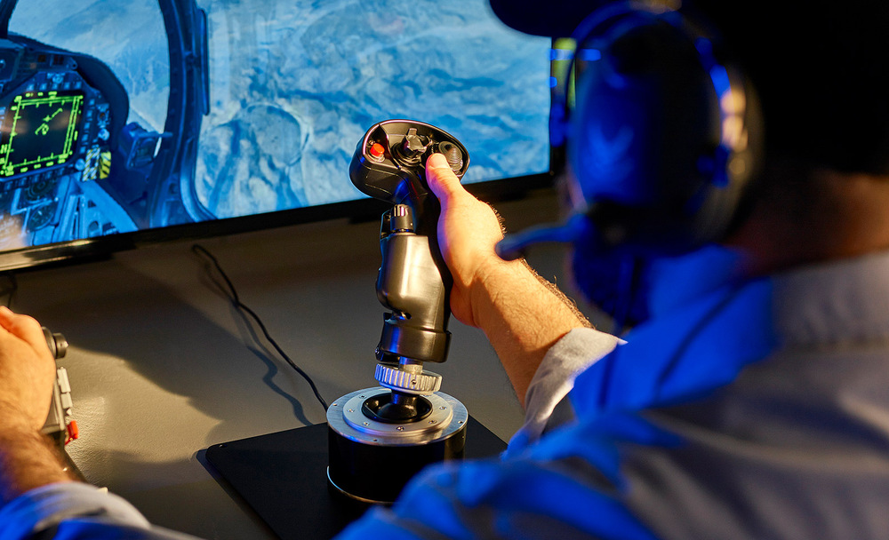 Základňa Thrustmaster základňa TM HOTAS MAGNETIC BASE pre HOTAS WARTHOG „“