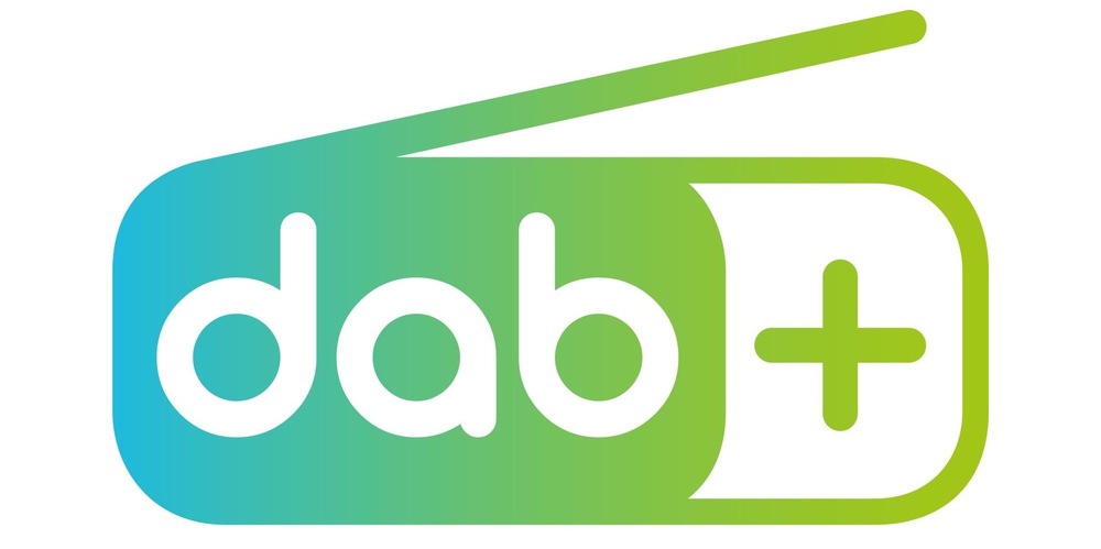 Rádioprijímač s DAB+ Nedis RDDBCR2000 čierny/zelený Zelená ikonka DAB+