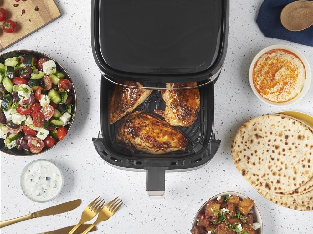 Fritéza teplovzdušná RUSSELL HOBBS Satisfry Air 27610-56, 4,3 l čierna