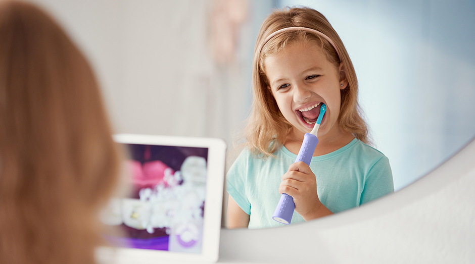Zubná kefka Philips HX6322/12 Sonicare For Kids