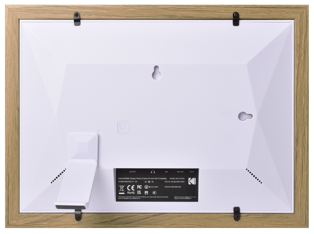 Fotorámik digitálny Kodak RCF-1012W podporujúci Wi-Fi pripojenie pre komunikáciu s ostatnými elektronickými prístrojmi