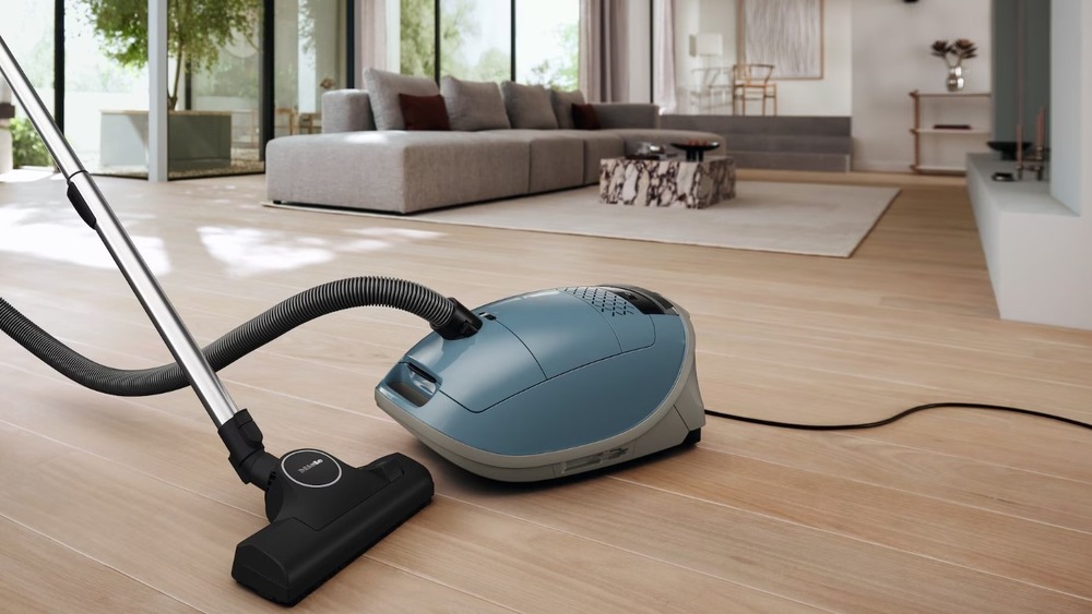 Podlahový vysávač Miele Guard M1 Flex modrý Podlahový vysávač Miele Guard M1 Flex modrý