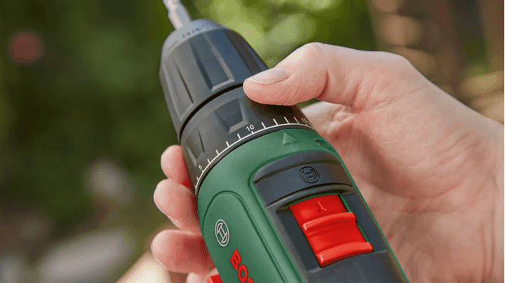 Aku vŕtačka Bosch EasyImpact 18V-40 (s baterií) Aku vŕtačka Bosch EasyImpact 18V-40 (s baterií)