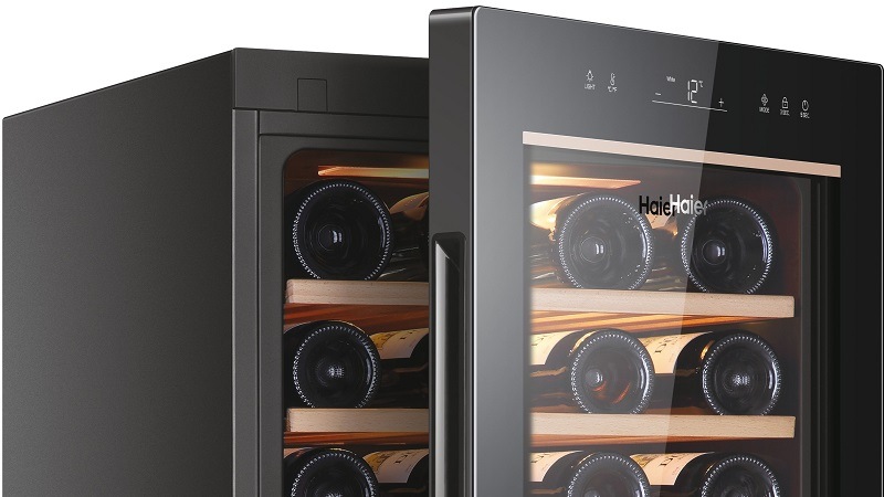 Vínotéka Haier HWS49GA čierna Vínotéka Haier HWS49GA čierna