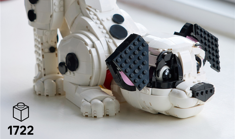 Z 1 722 kociek LEGO vznikne výrazný model vysoký cez 22 cm, ktorého stavanie uľahčí aplikácia LEGO Builder.