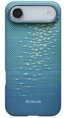 Kryt na mobil Pitaka Ultra-Slim Lucid Blue na Apple iPhone 17 modrý Kryt na mobil Pitaka Ultra-Slim Lucid Blue na Apple iPhone 17 v modrej farbe